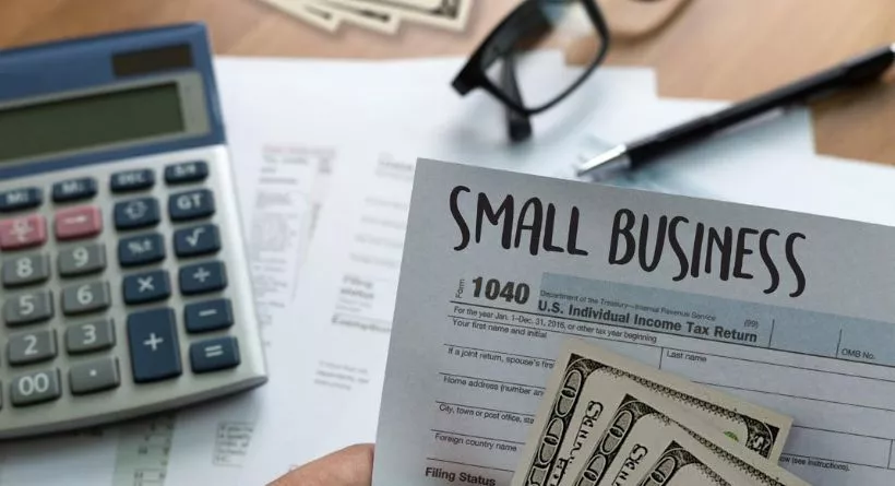 Choosing the Right Payroll Service for Your Small Business